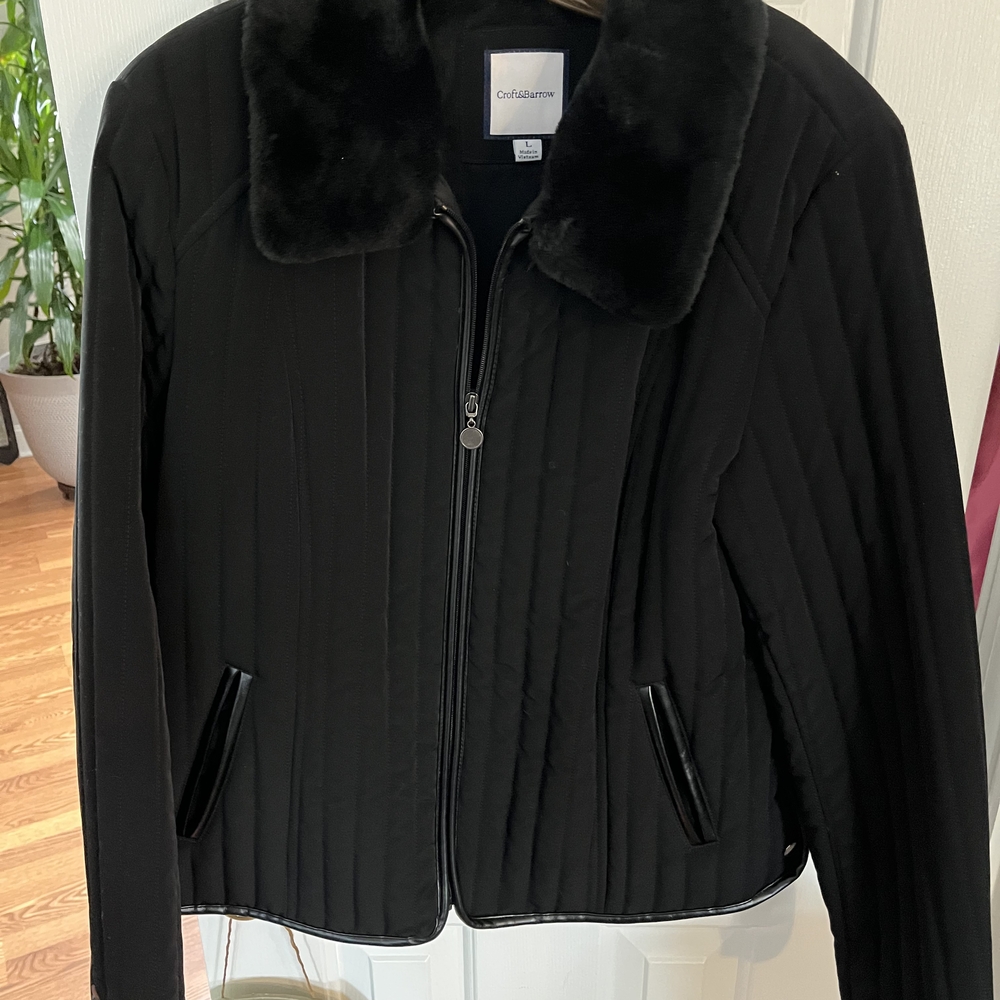 Calvin Klein Women's Quilted Black Puffer Jacket